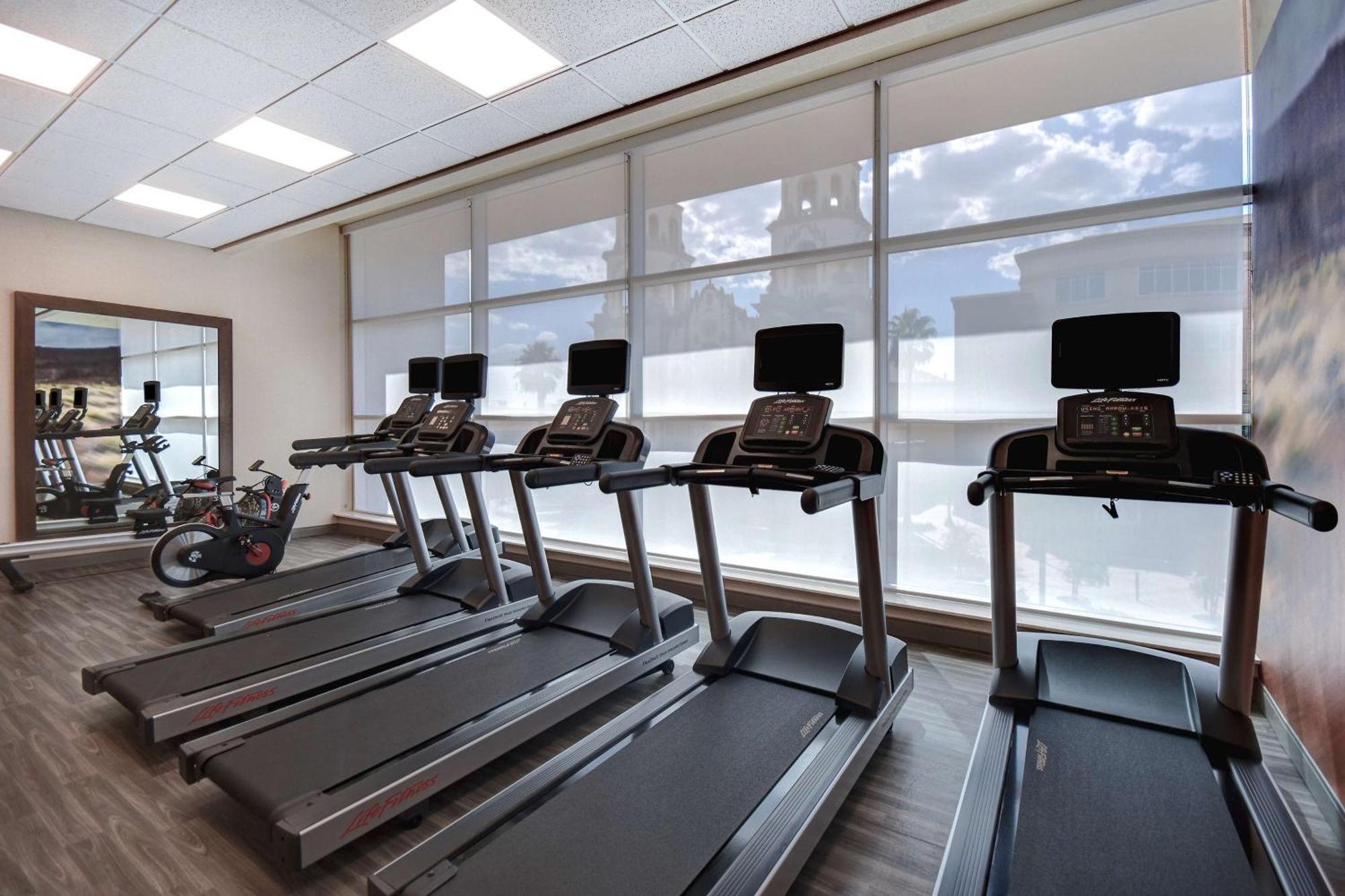Home2 Suites By Hilton Tucson Downtown エクステリア 写真