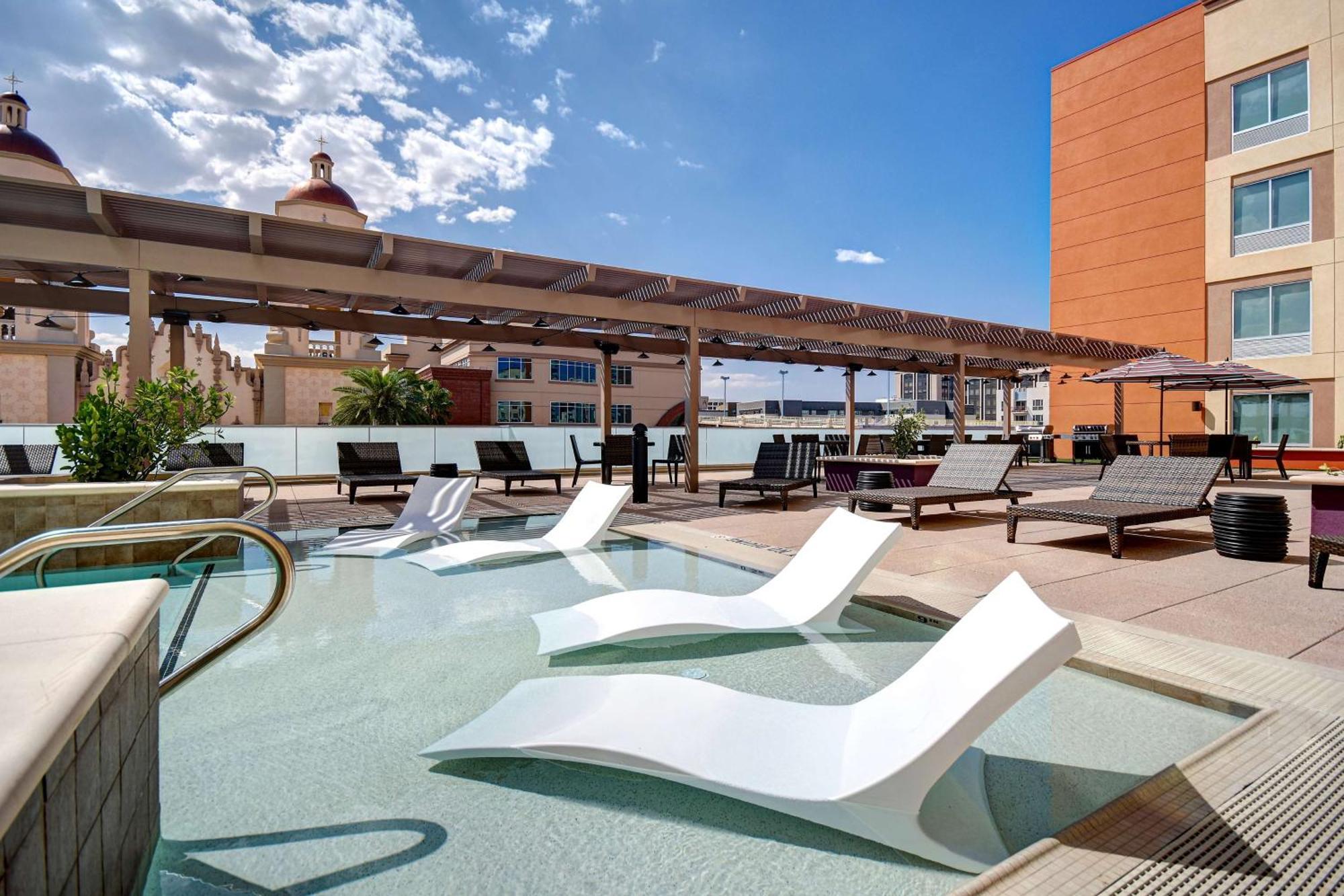 Home2 Suites By Hilton Tucson Downtown エクステリア 写真